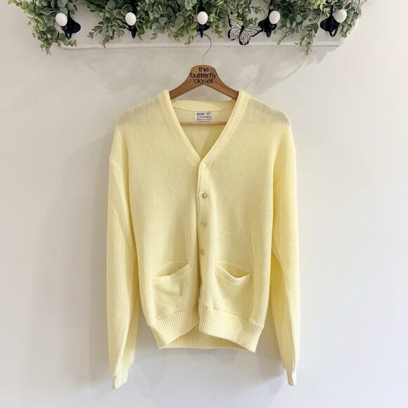 vintage Cardigan butter yellow Button Down Sweater Size M - Picture 2 of 4